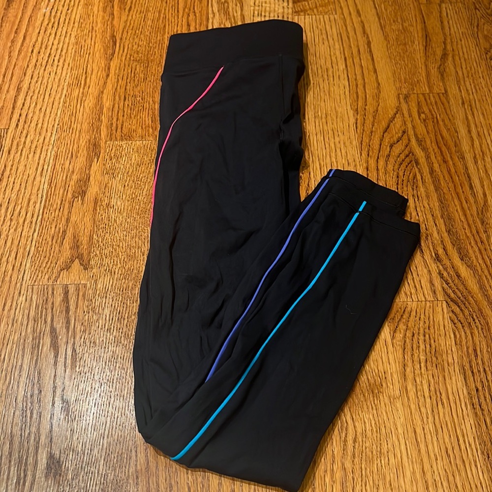 All Access Woman’s Black Striped Leggings Size XS